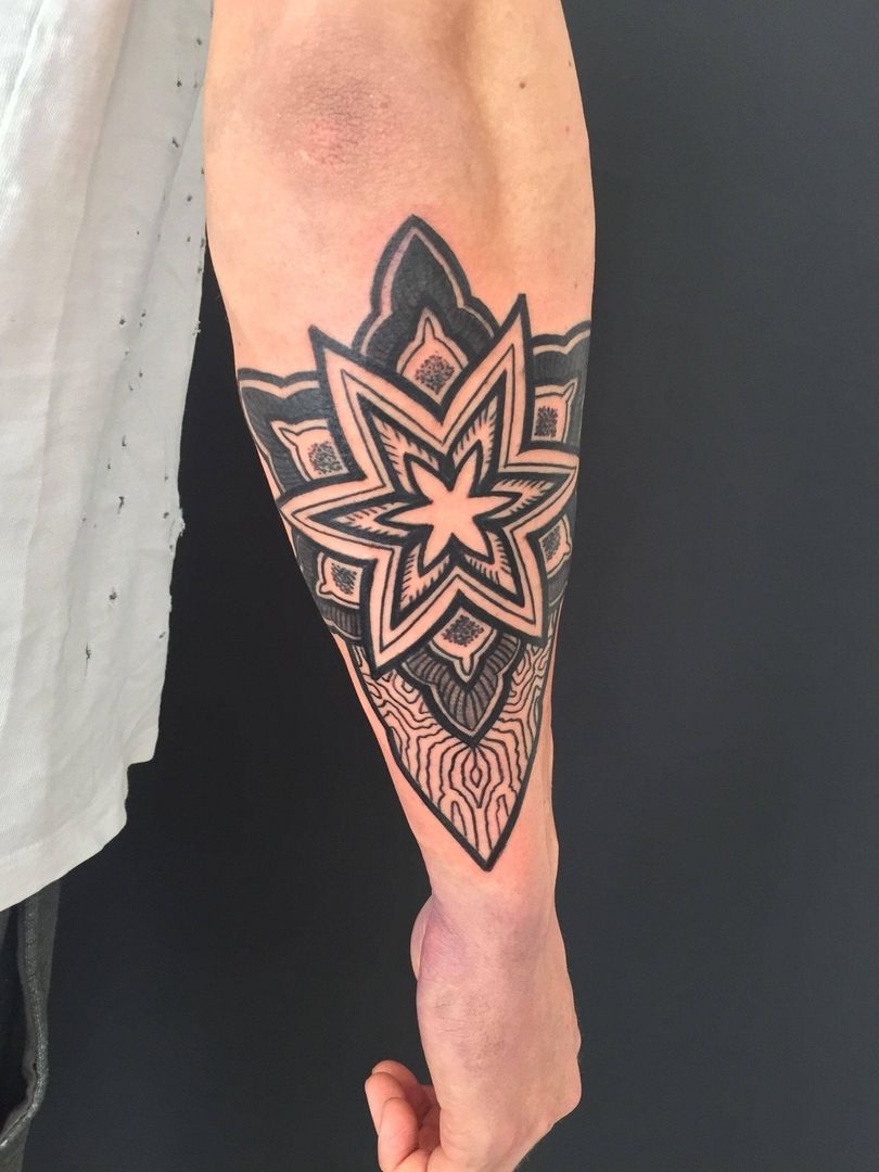 Floral & Ornament